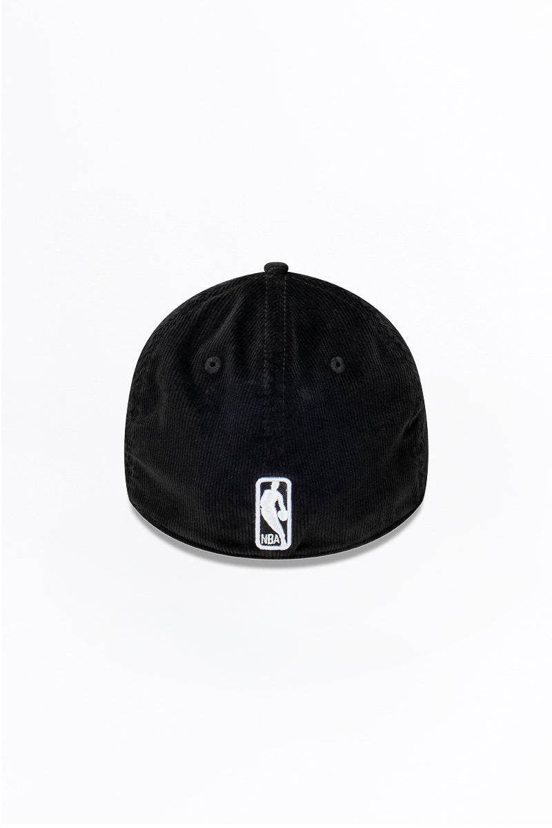 3930 Black Cord Lakers