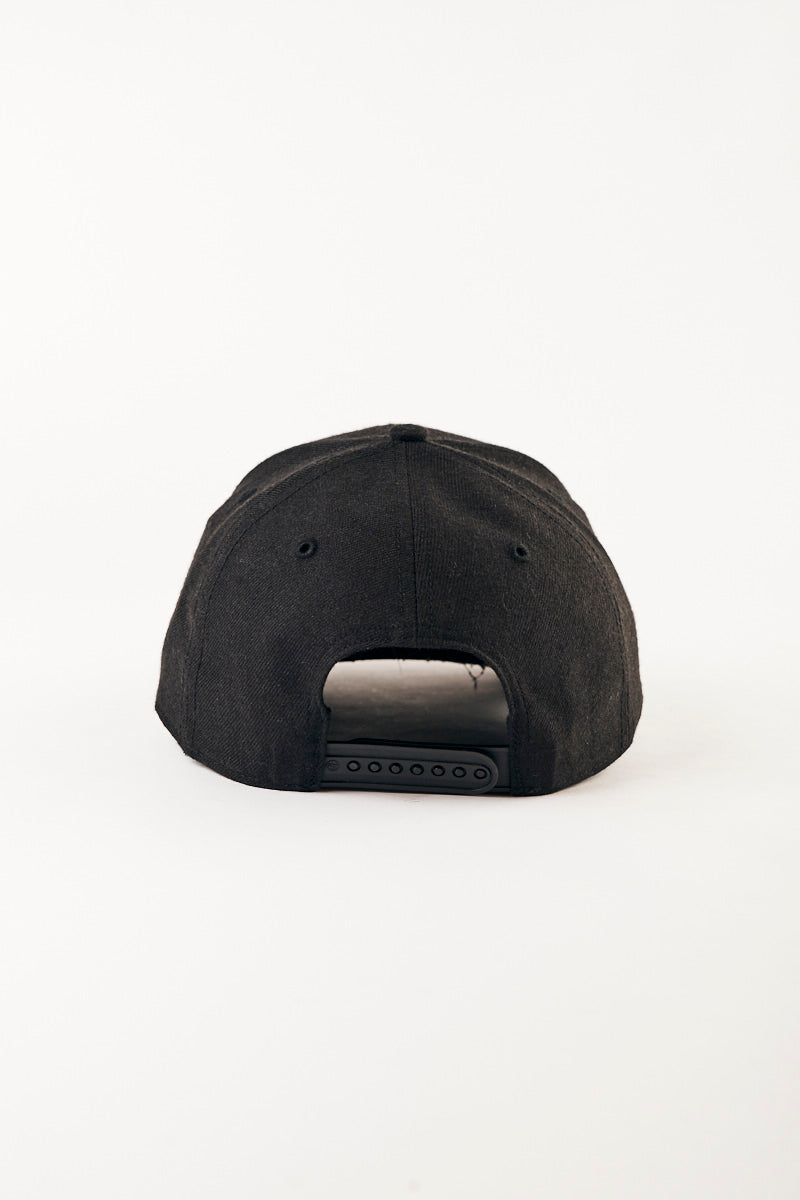 Boston Redsox Core Black on Black MVP Snapback