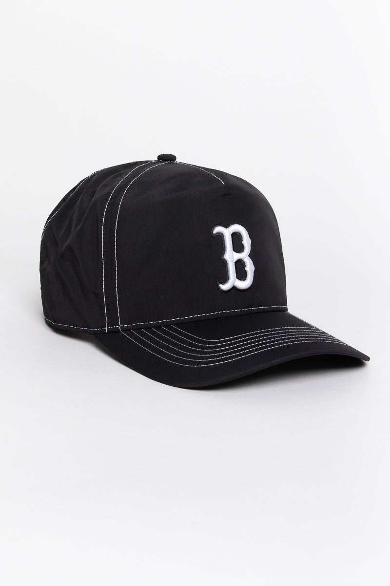 Boston Red Sox Outskirts Contrast Stitch Hitch Snapback