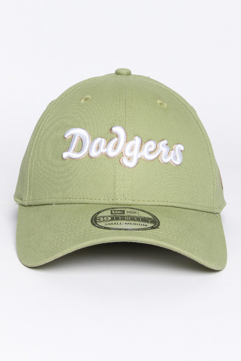 3930 LA Dodgers Bubble Script