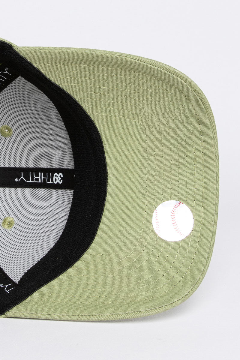 3930 New York Yankees Bubble Script