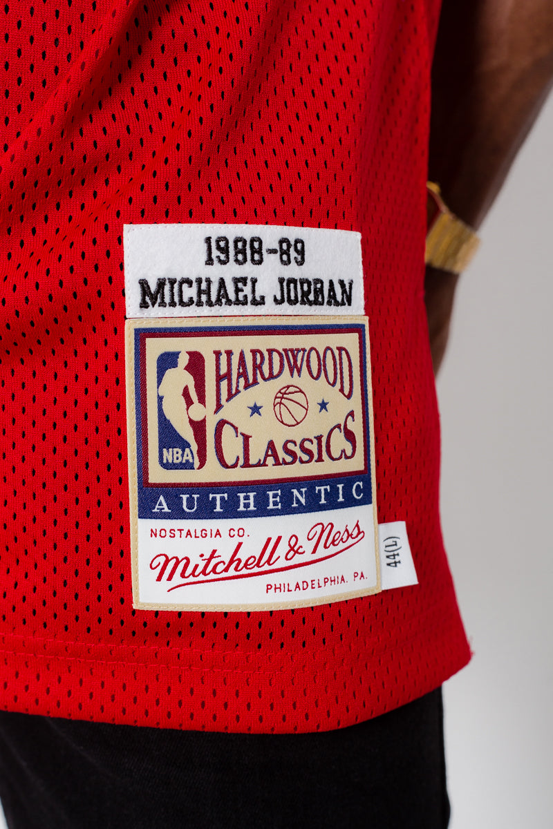 Michael Jordan Authentic HWC 88-89 Jersey - Red