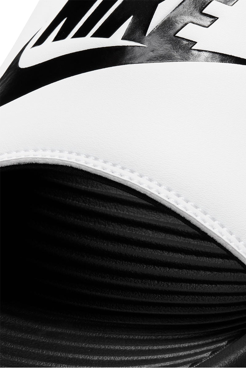 Nike Victori One Slides