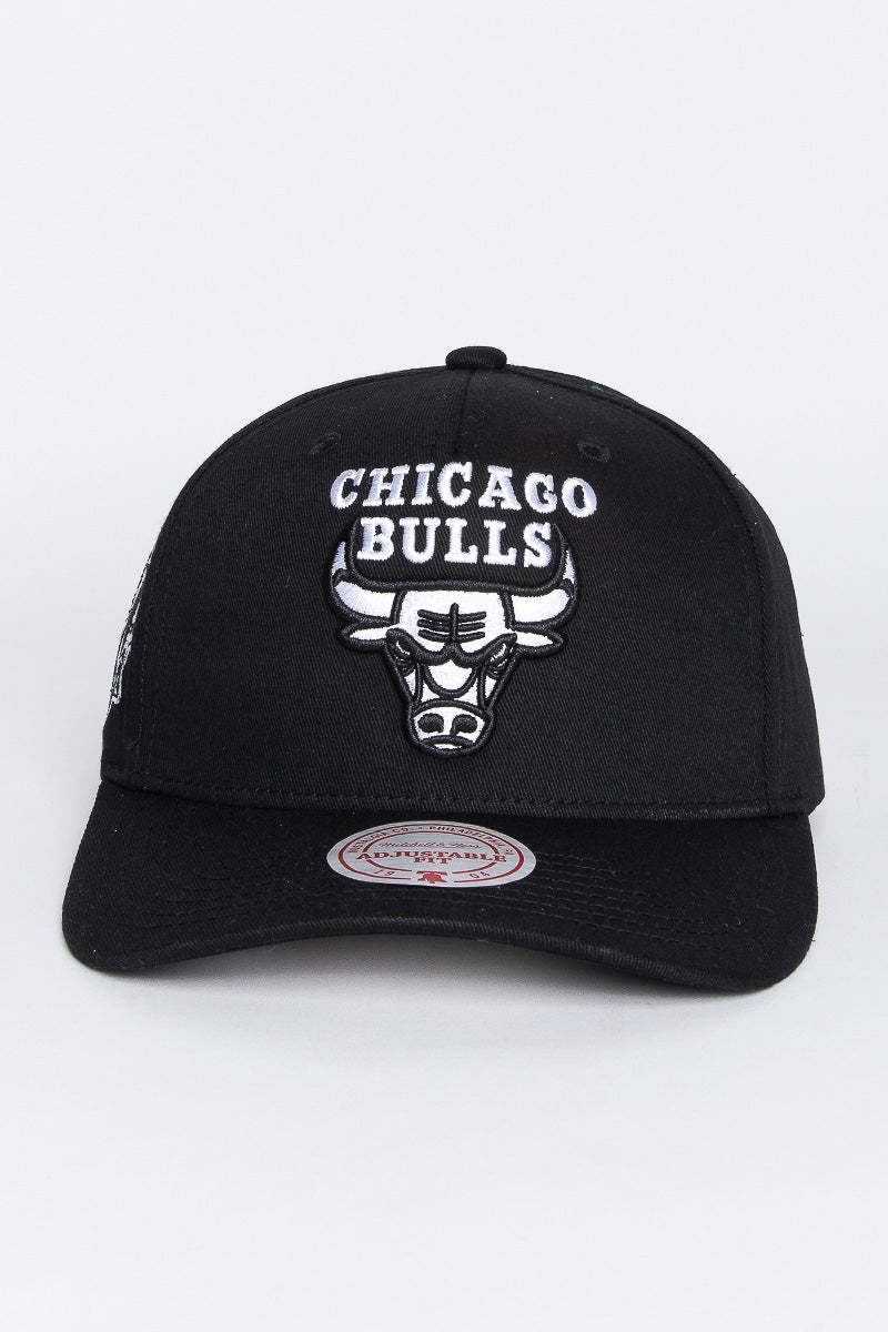 Chicago Bulls Team Logo Side Patch Snapback