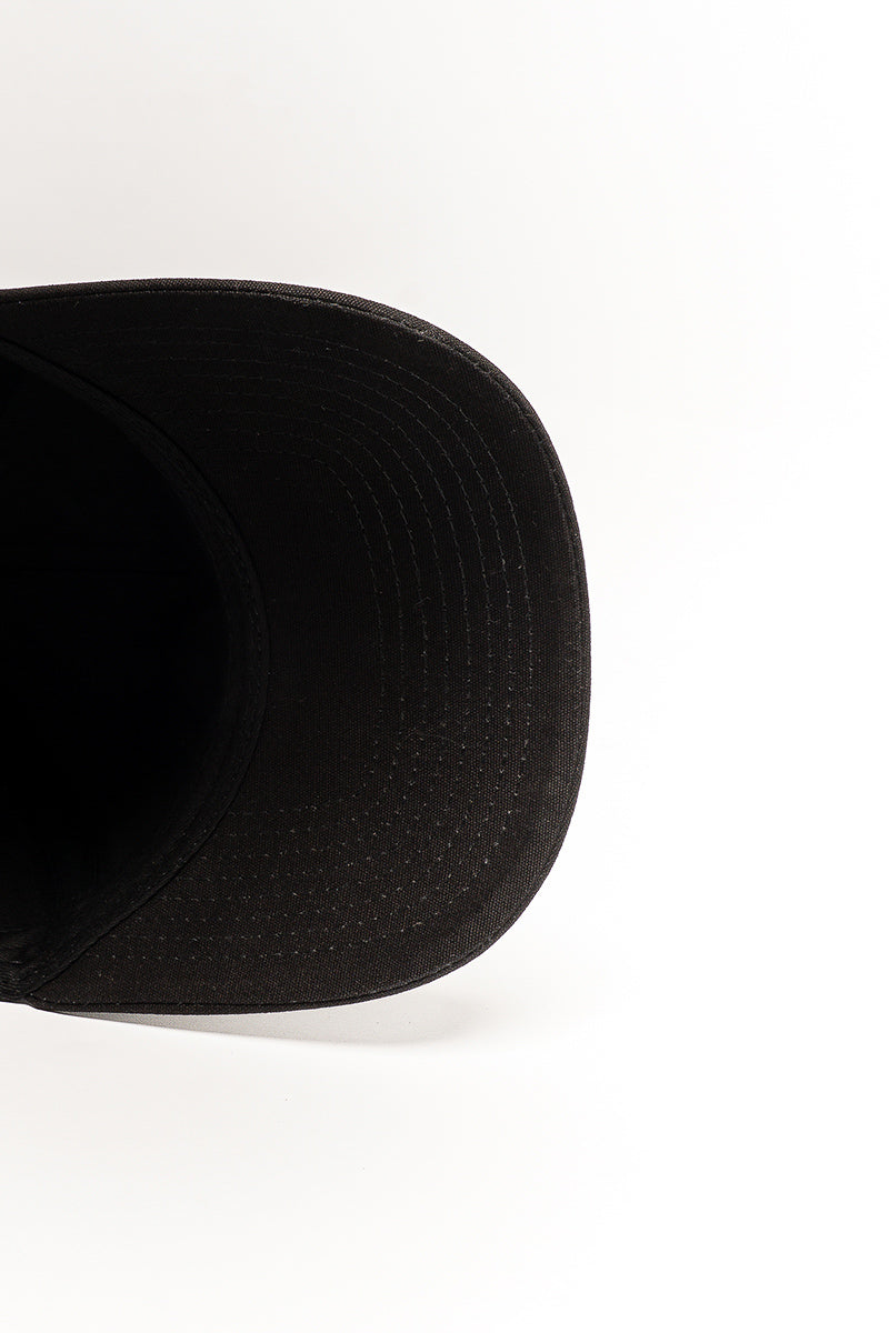 Everyone Loves An Underdog Cap