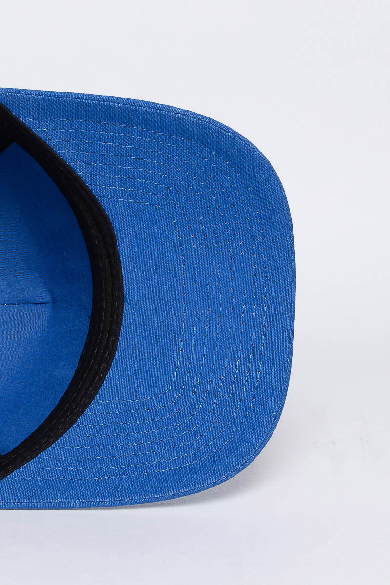 Everyone Loves an Underdog Blue Snapback