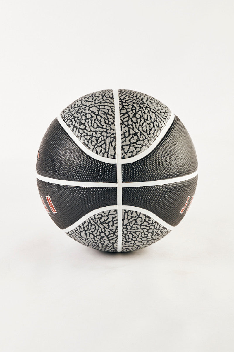 Jordan Playground Size 7 Basketball - Womens