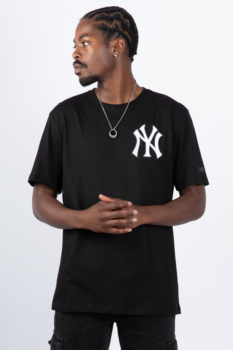 New York Yankees Small Logo Tee