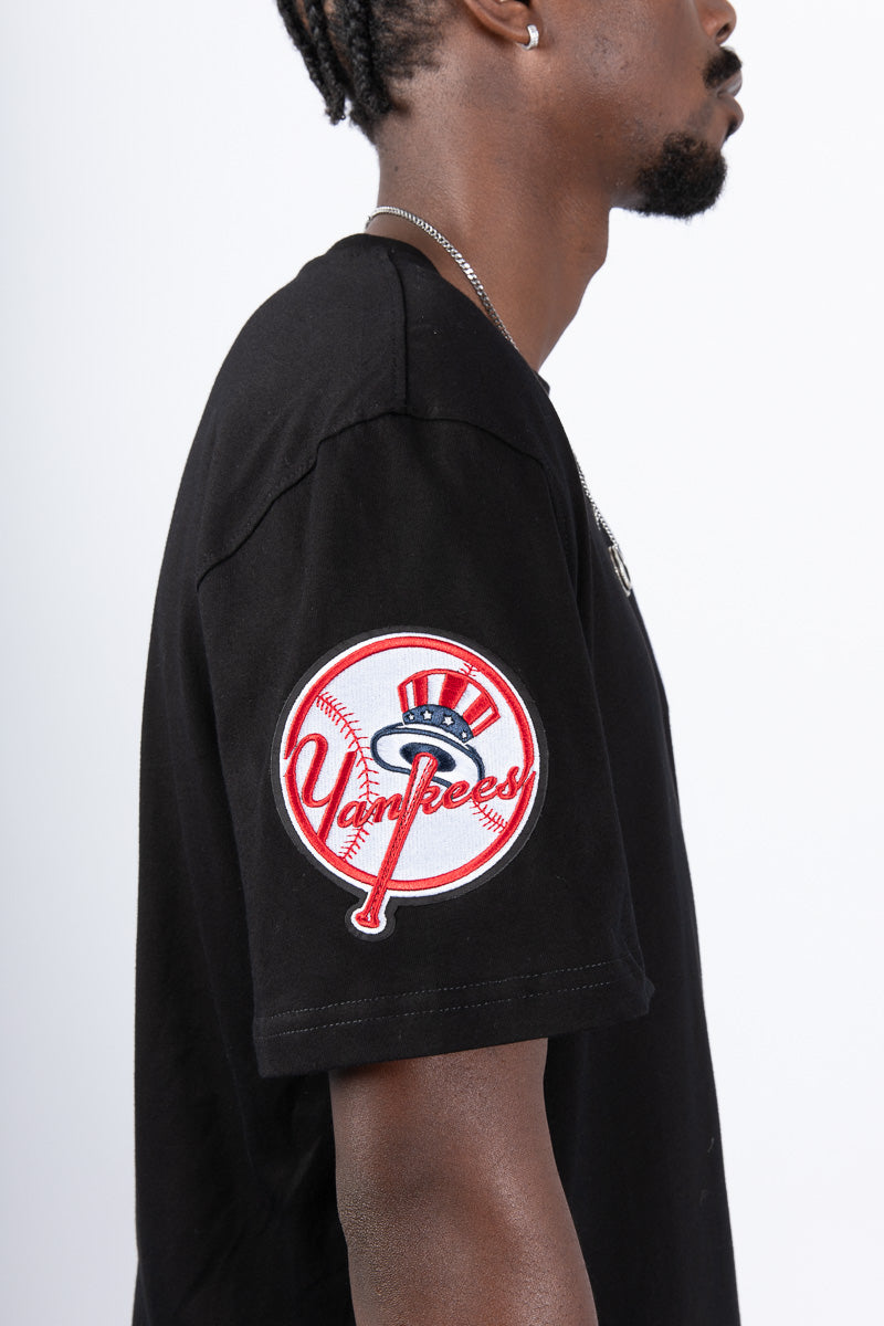 New York Yankees Small Logo Tee