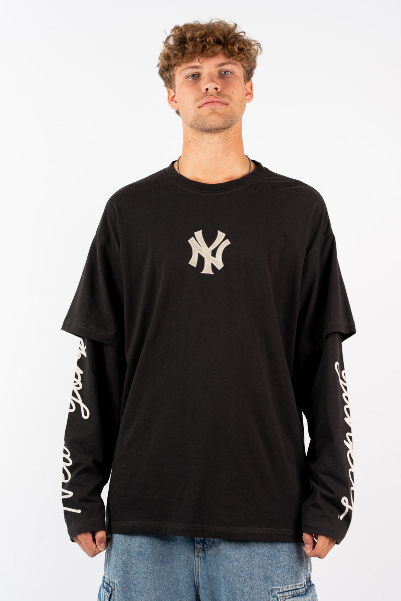 NY Yankees Script Layer Long-Sleeve Tee