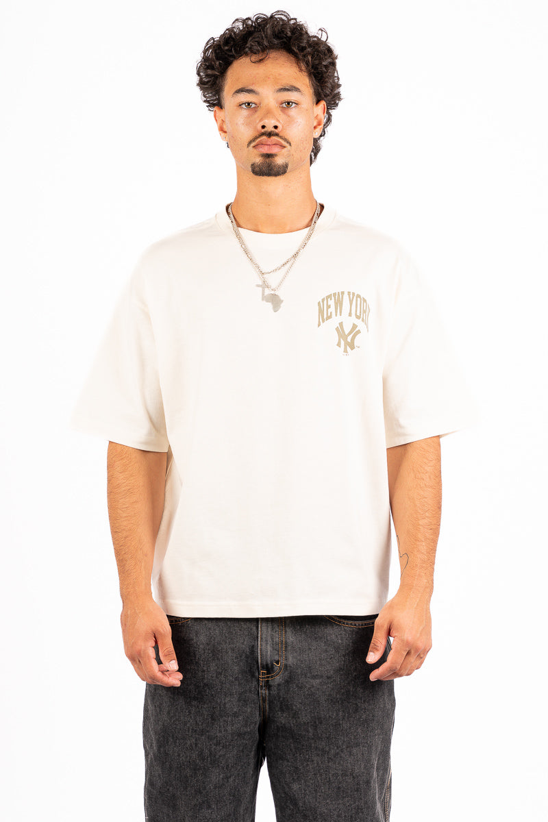 NY Yankees Arch Logo Boxy Tee