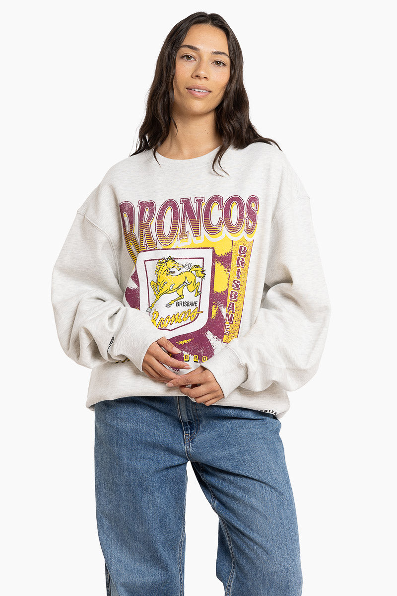 Brisbane Broncos NRL Brush Off Crew