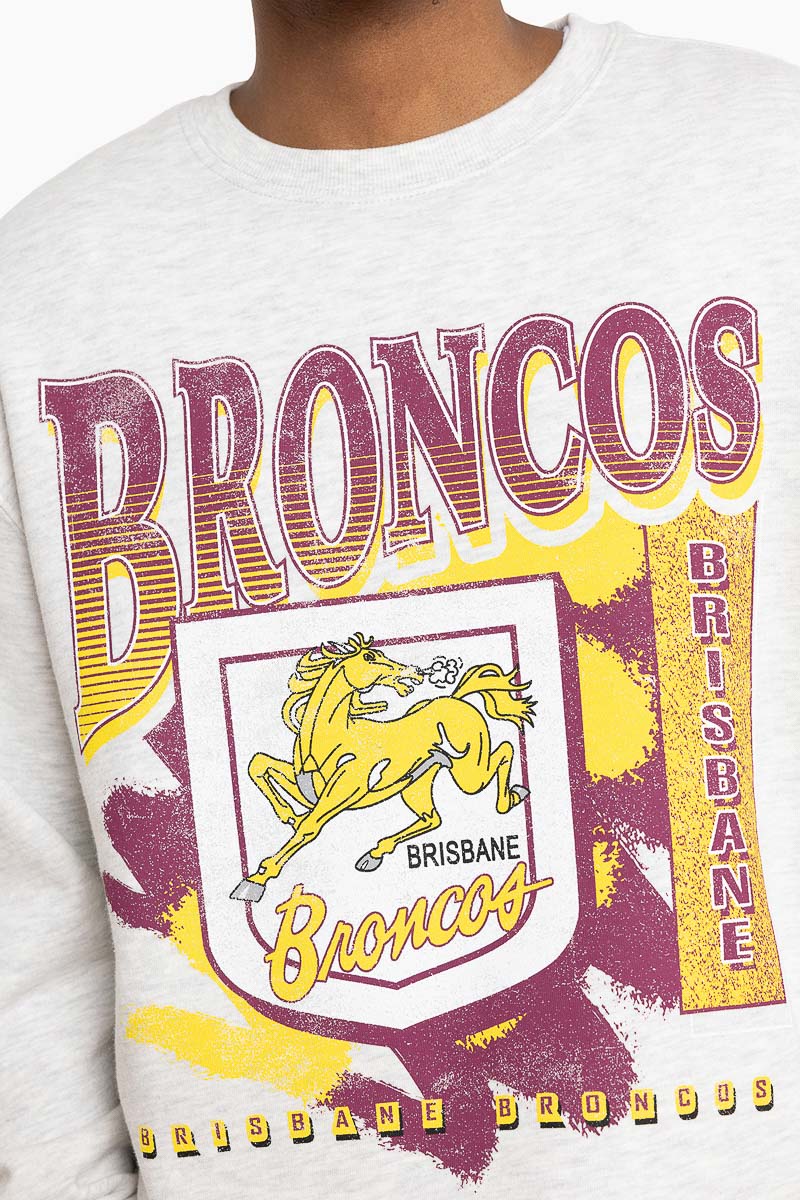 Brisbane Broncos NRL Brush Off Crew