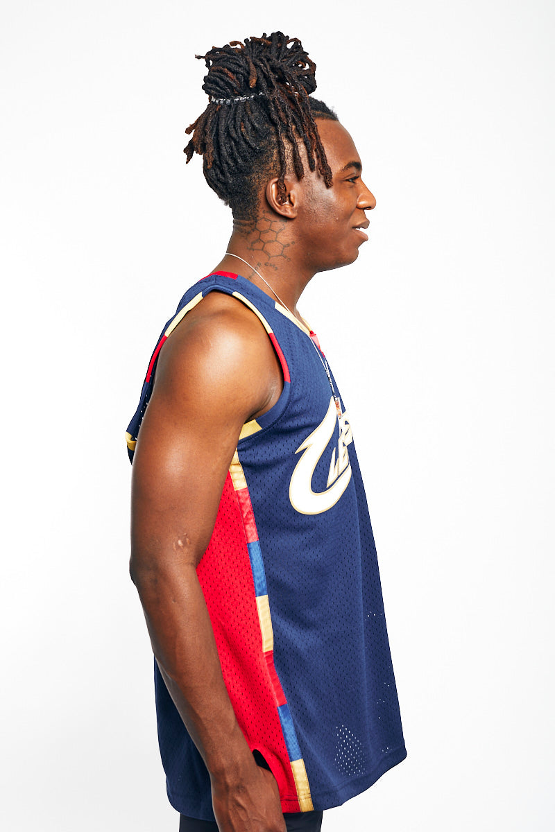 LeBron James 08-09 Cleveland Cavaliers Hardwood Classic Swingman NBA Jersey