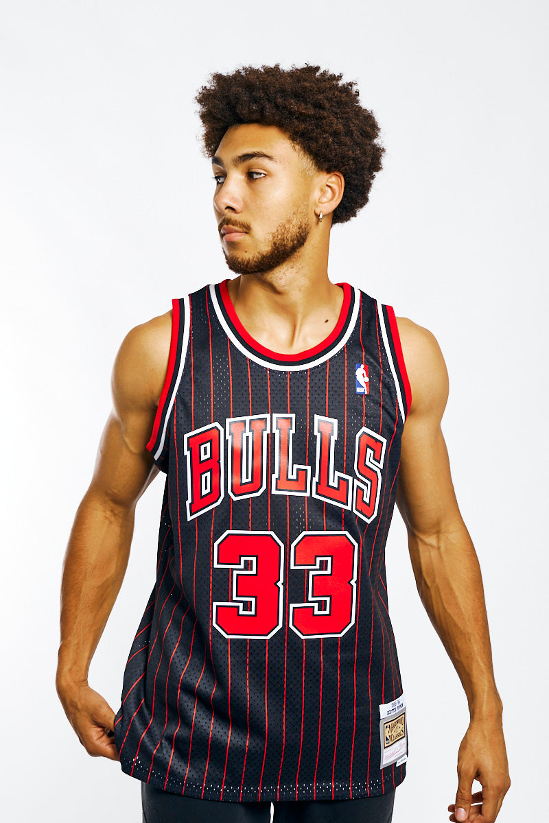 Scottie Pippen 95-96 Hardwood Classic Swingman NBA Jersey - Mens