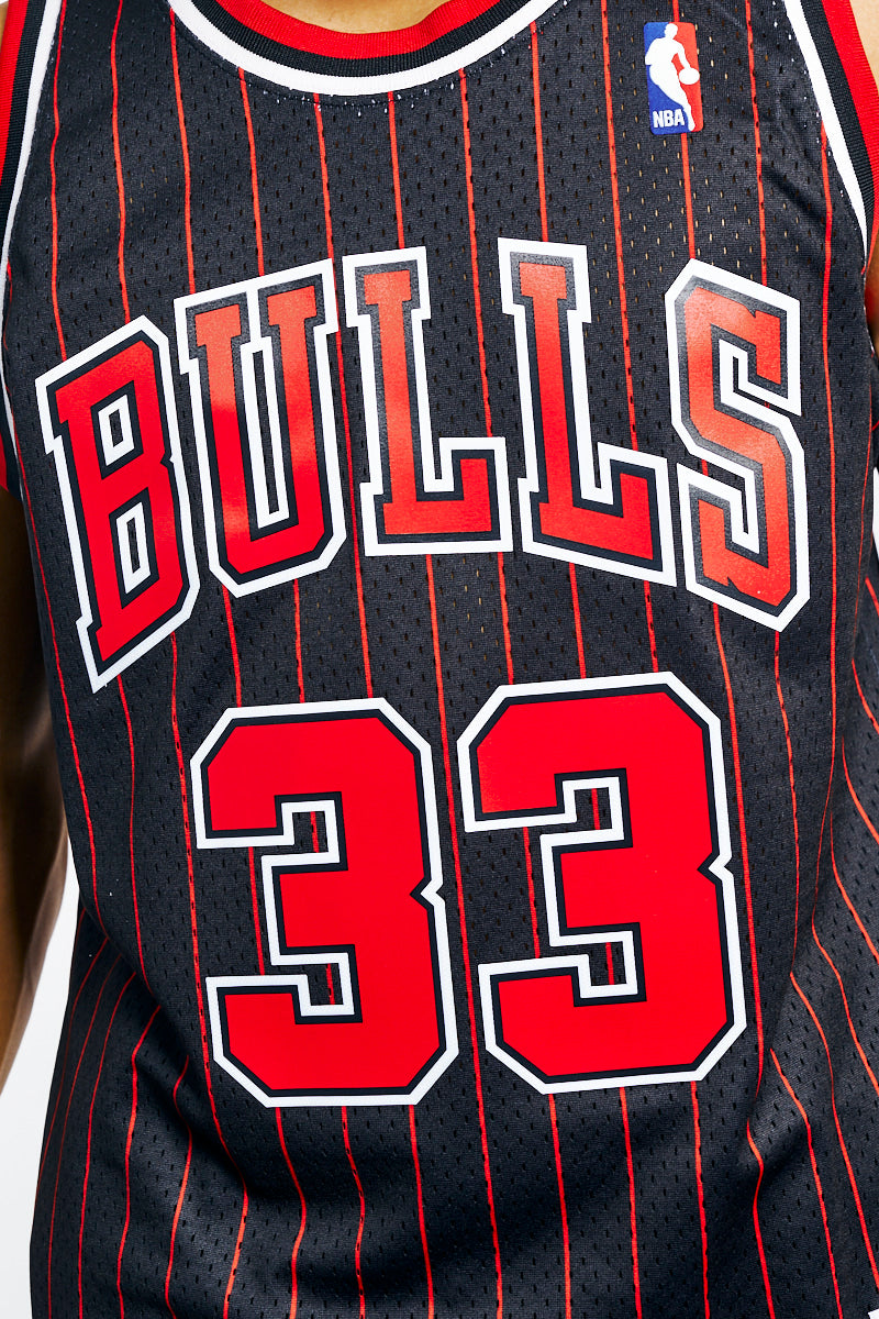 Scottie Pippen 95-96 Hardwood Classic Swingman NBA Jersey - Mens