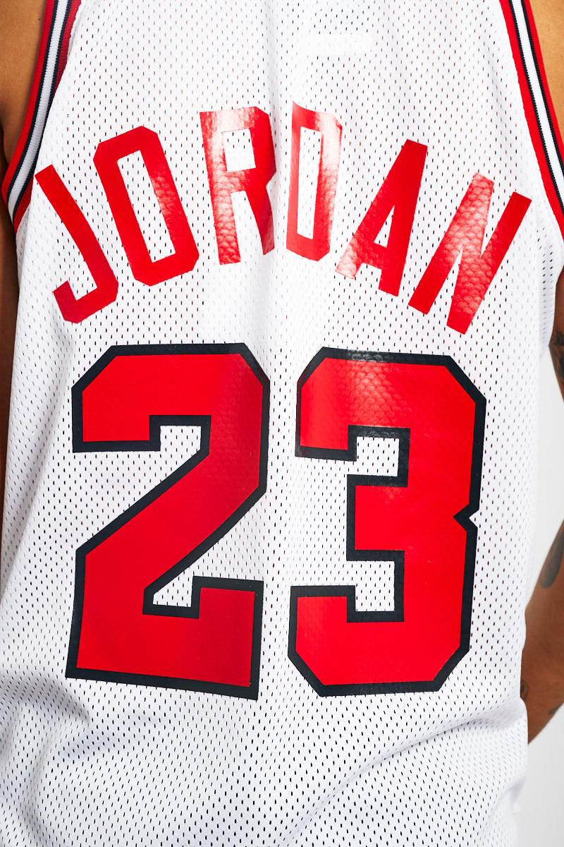 Michael Jordan 1991-92 Chicago Bulls Authentic Hardwood Classic Authentic NBA Jersey