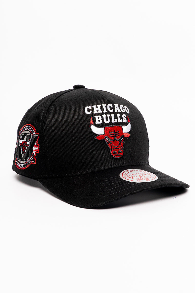 Chicago Bulls Side Patch Pinch Cap