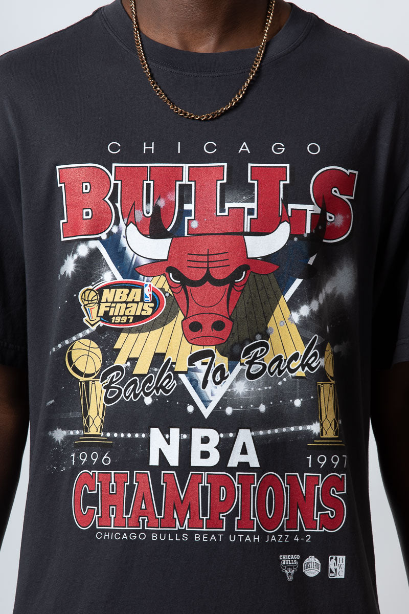 Chicago Bulls Lights Tee