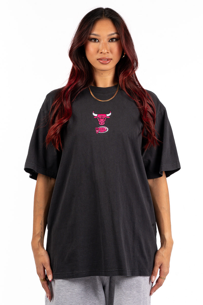 SPIN TEE BULL - CHICAGO BULLS - Womens