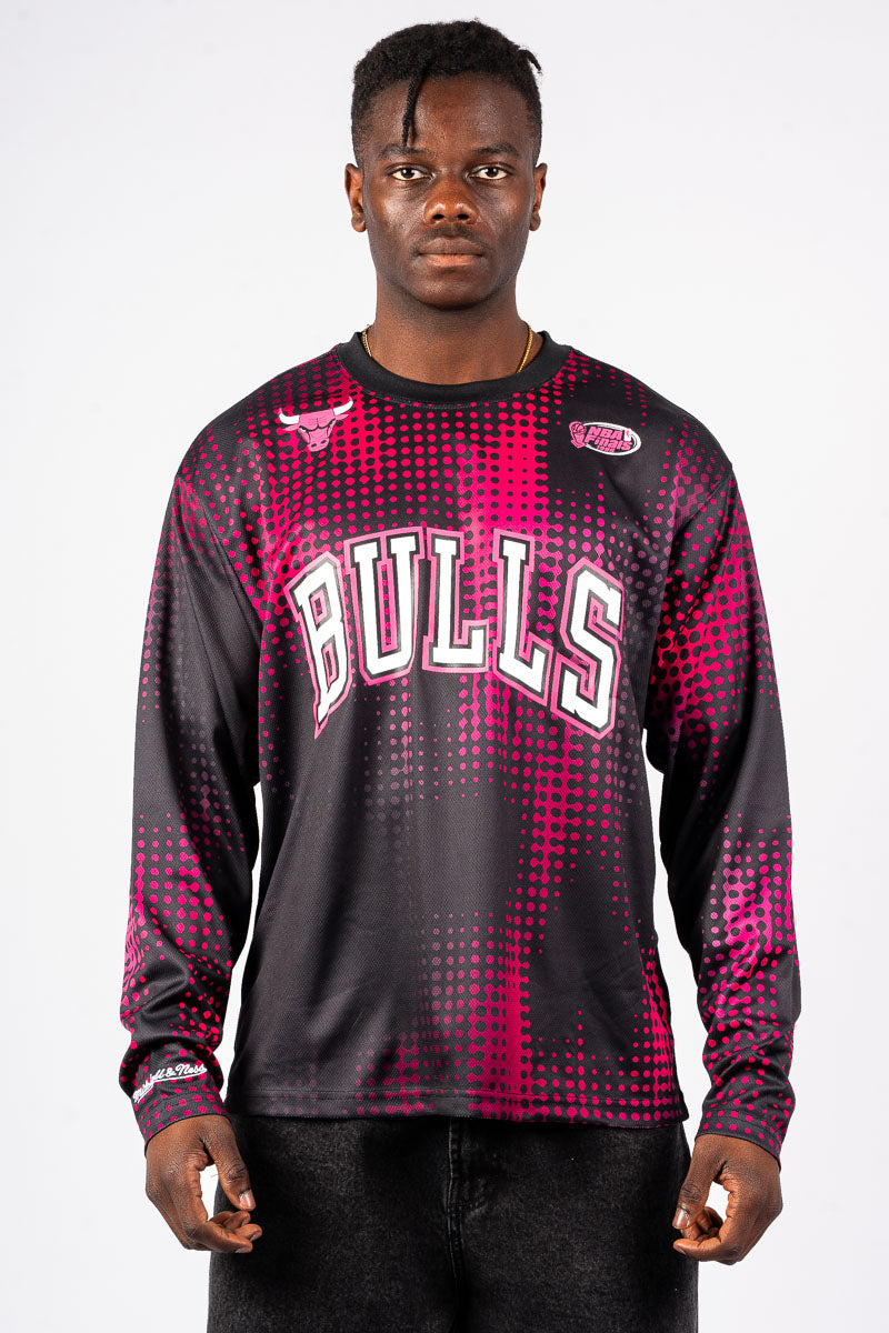 Chicago Bulls Halftone Long-Sleeve Tee
