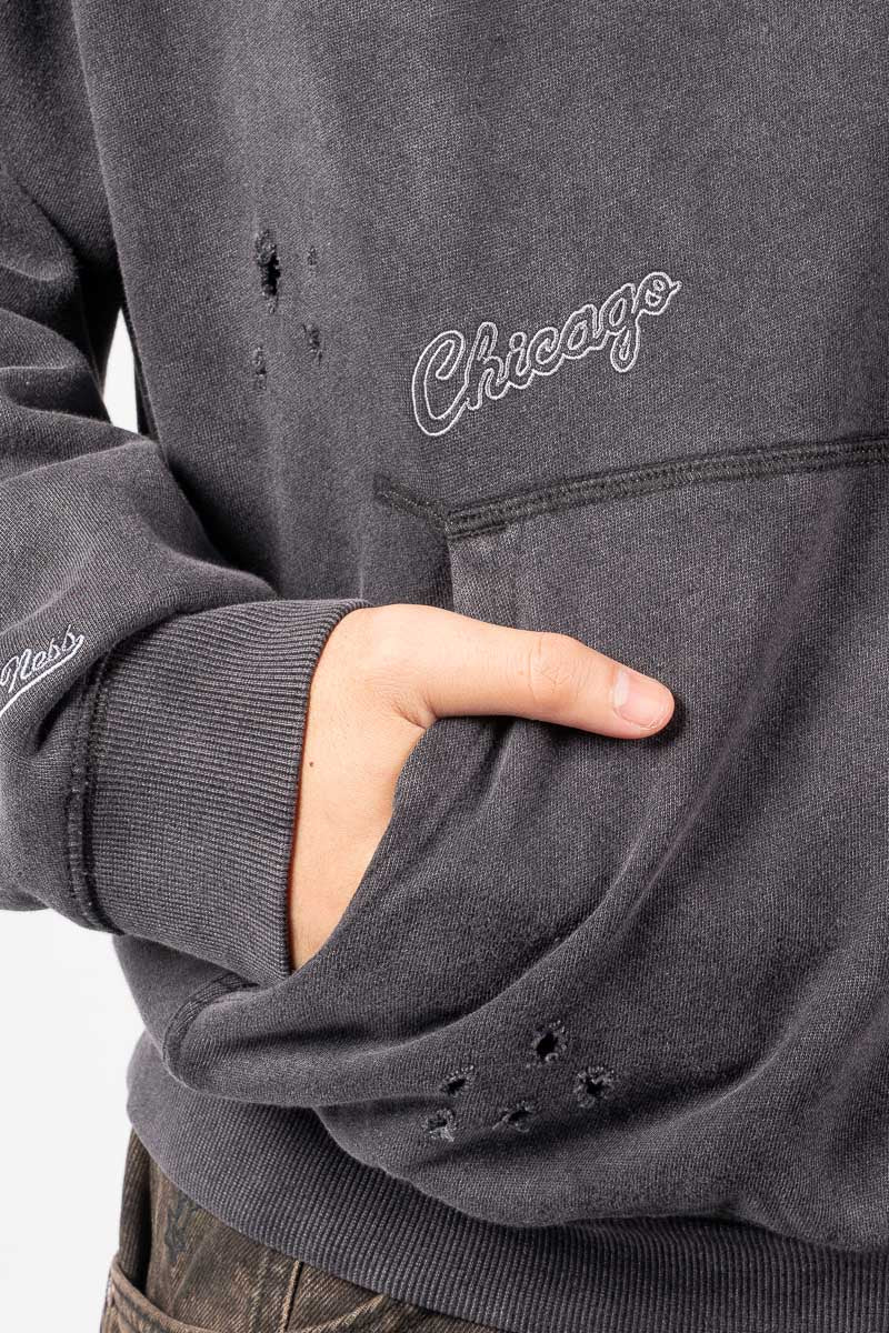 Chicago Bulls Chrome Logo Pullover Hoodie - Mens