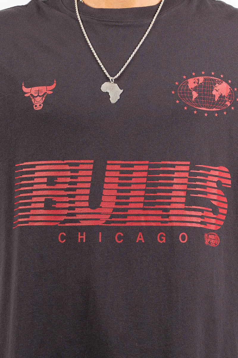 Chicago Bulls Line Logo Tee