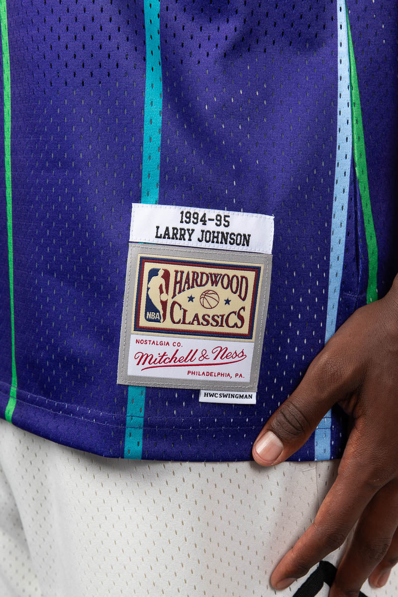 Larry Johnson Charlotte Hornets 92-93 Hardwood Classic Swingman Jersey - Mens