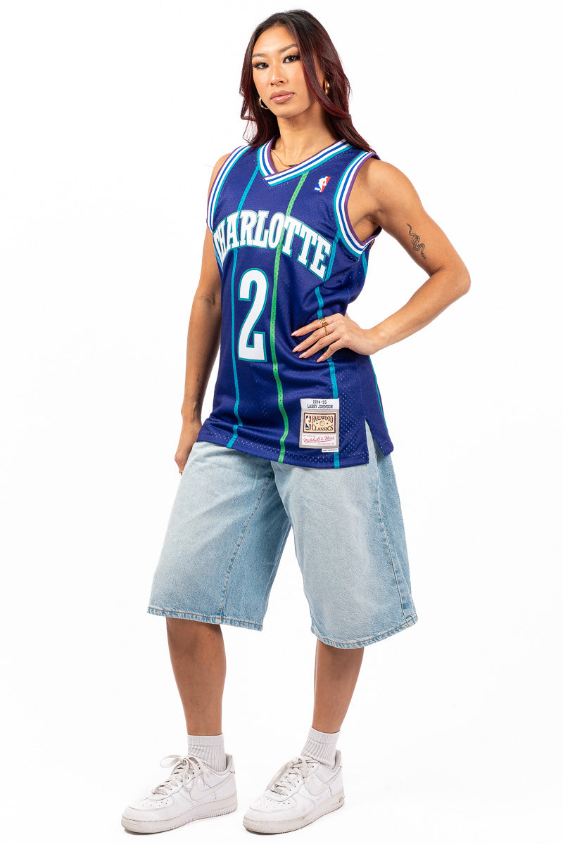 Larry Johnson Charlotte Hornets 92-93 Hardwood Classic Swingman Jersey - Womens