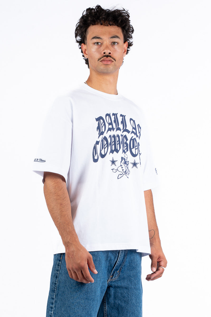 Dallas Cowboys Stars & Text Boxy Tee