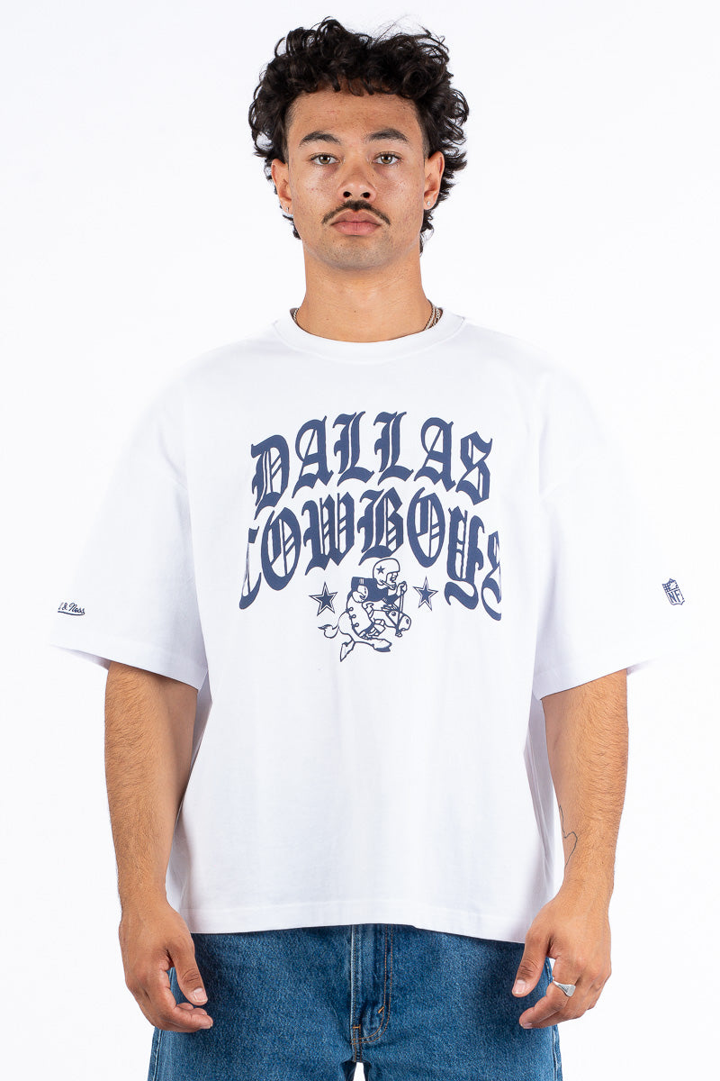 Dallas Cowboys Stars & Text Boxy Tee