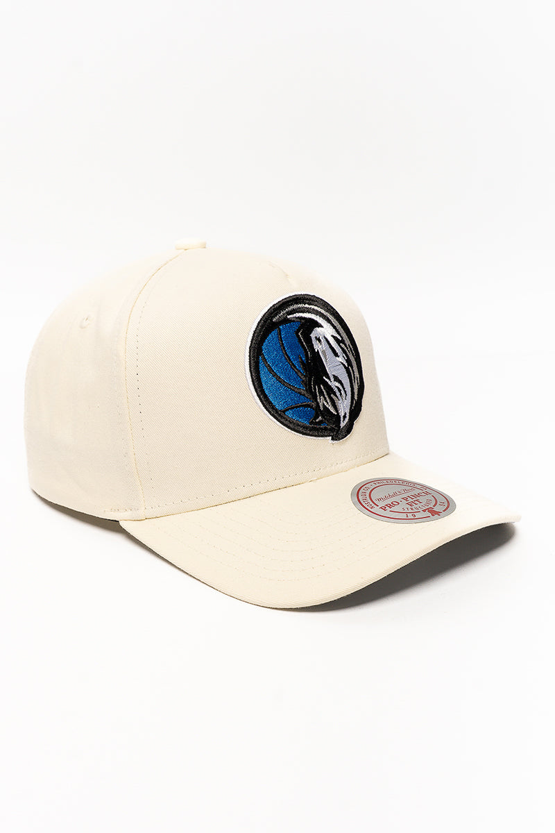 Dallas Mavericks Upside Down Logo Cap