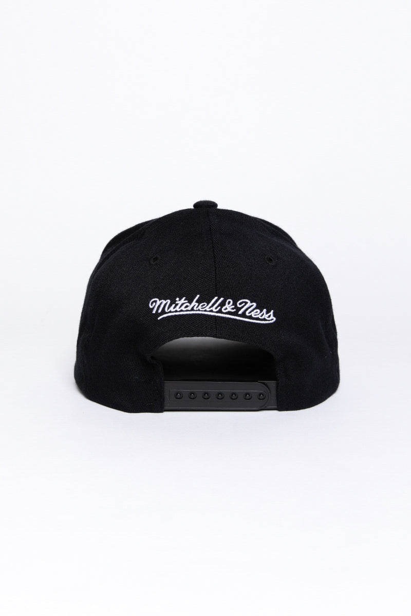 Golden State Warriors Classic Team Pinch Panel Snapback Cap Black