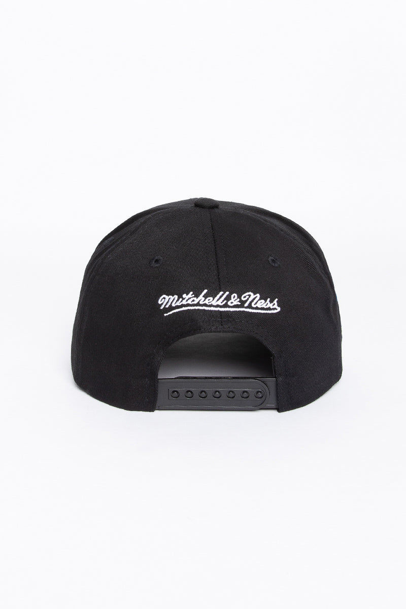 LA Lakers Colour Team Logo Pinch Snapback