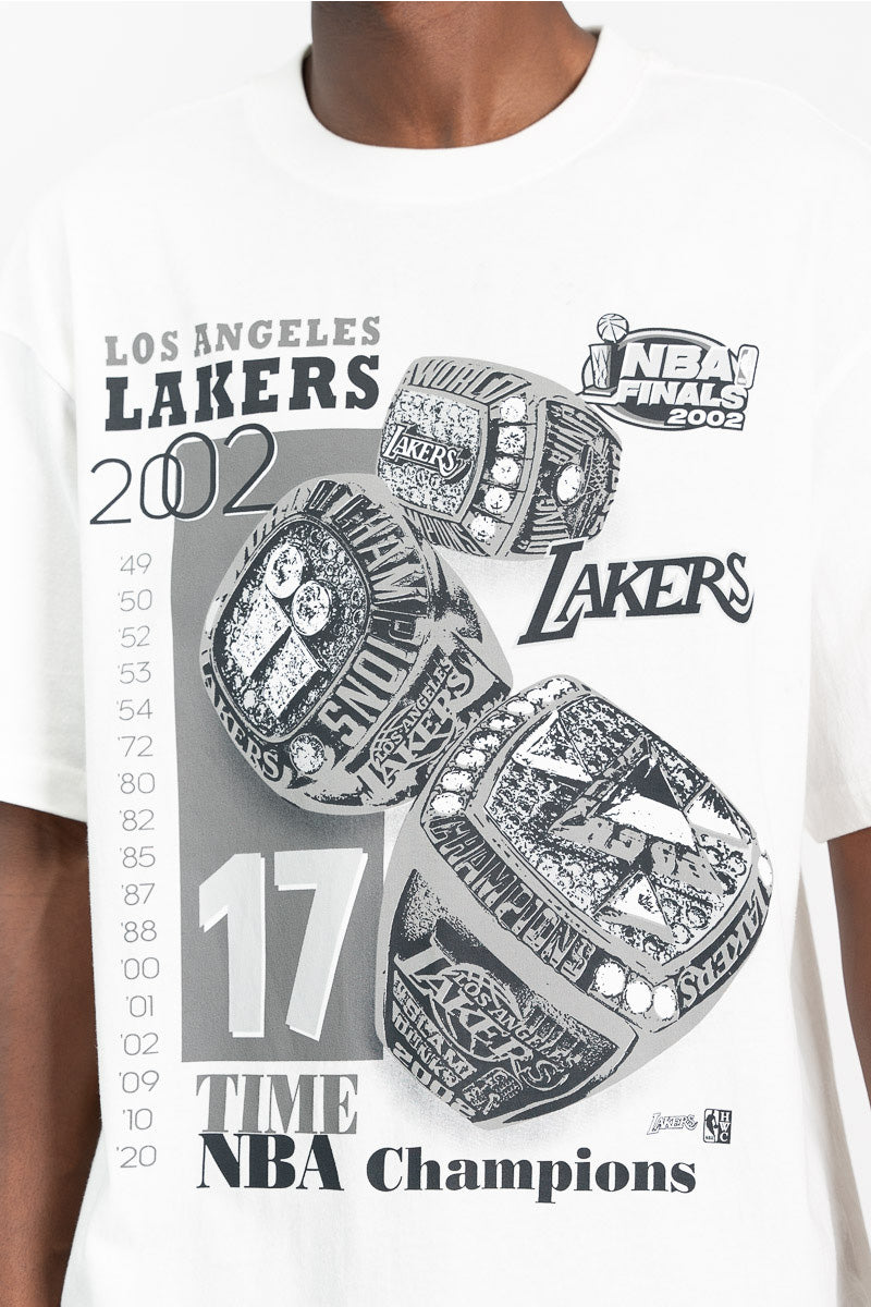 LA Lakers 17 Championship Rings Tee