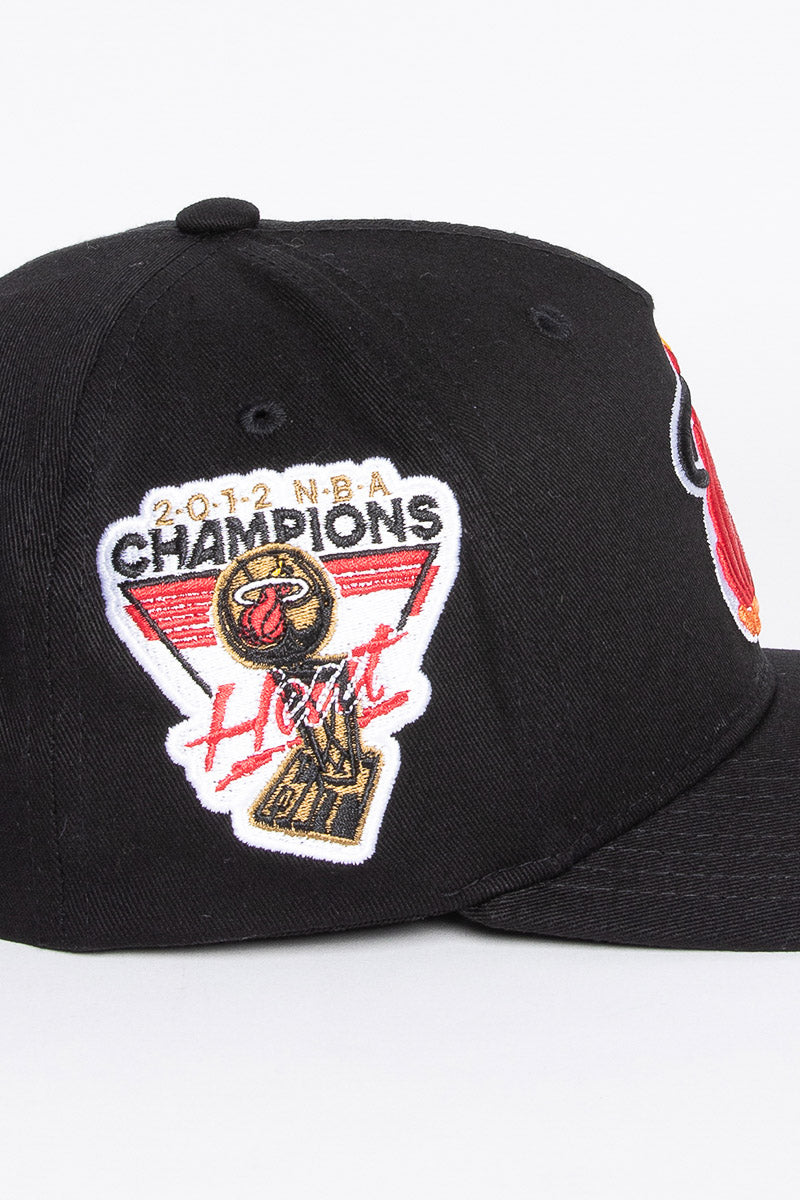 Miami Heat Colour Team Logo Pinch Snapback