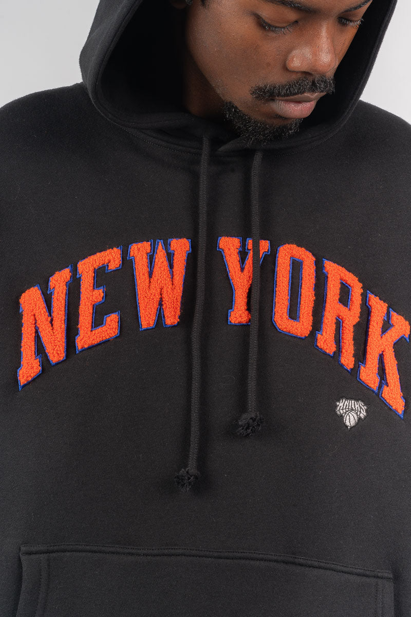 NY Knicks The Big Apple Hoodie - Mens