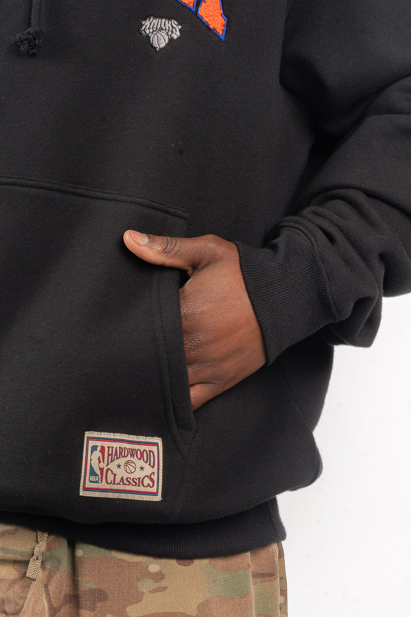 NY Knicks The Big Apple Hoodie - Mens
