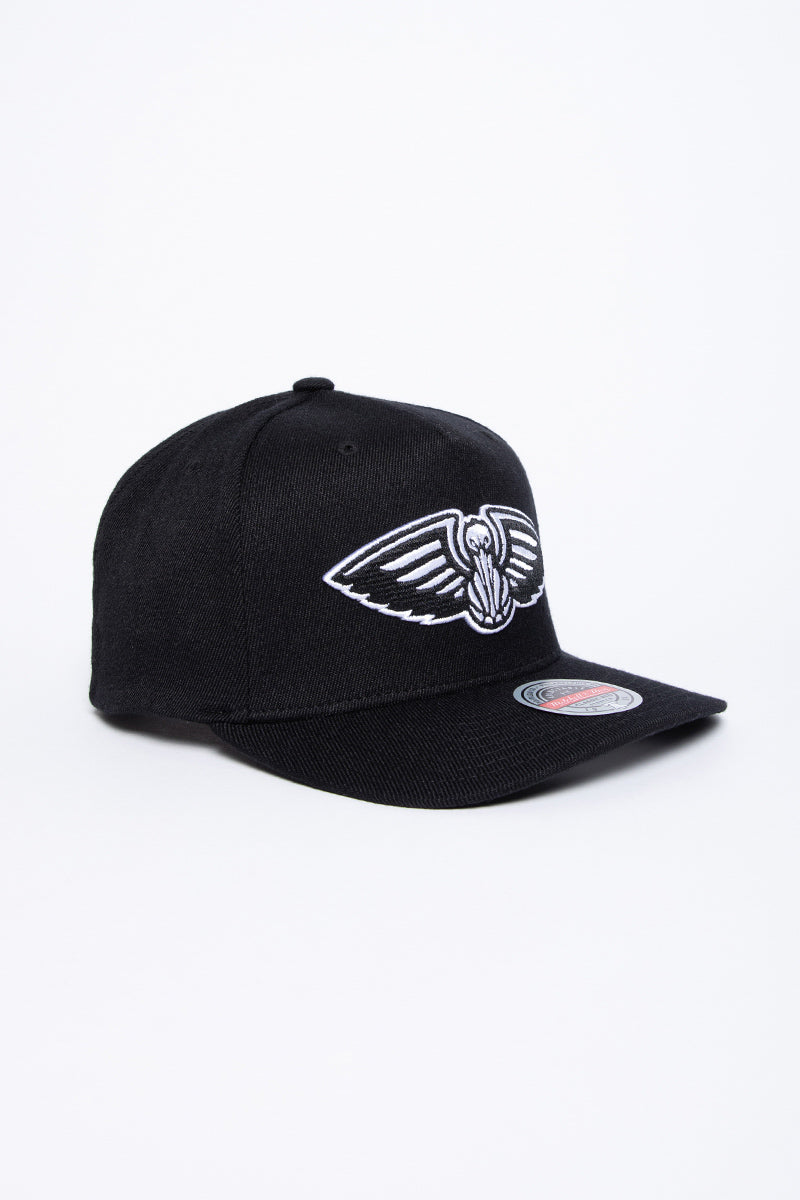 New Orleans Pelicans Black & White Logo Redline Snapback
