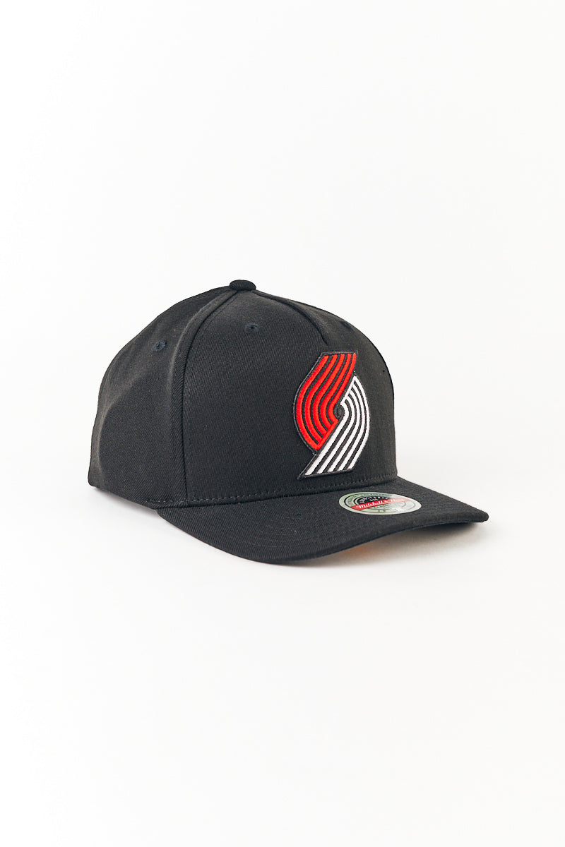 Portland Trail Blazer Classic Red Team Logo Pinch Panel Cap in Black/White