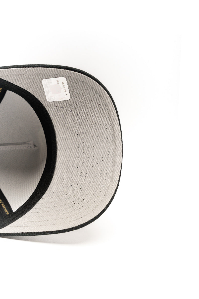 Philadelphia Eagles NFL Gothic Pro Pinch Cap