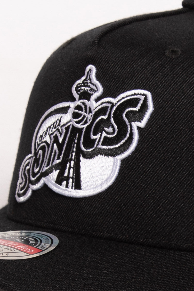 Seattle Supersonics Black and White Logo Snapback