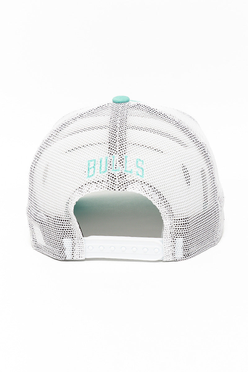 9Forty Chicago Bulls Turquoise Era Trucker Cap