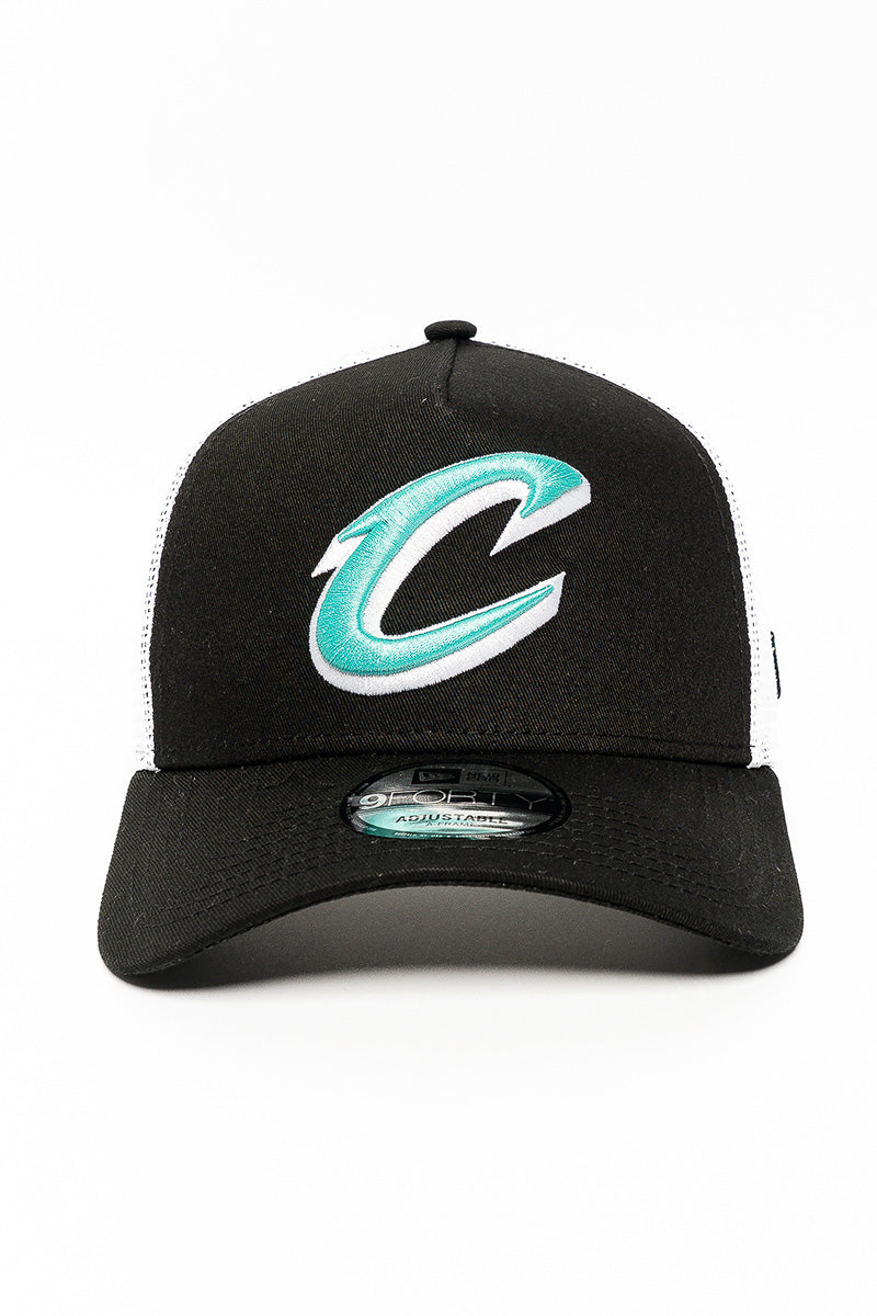 9Forty Cleveland Cavaliers Colour Era Trucker Cap