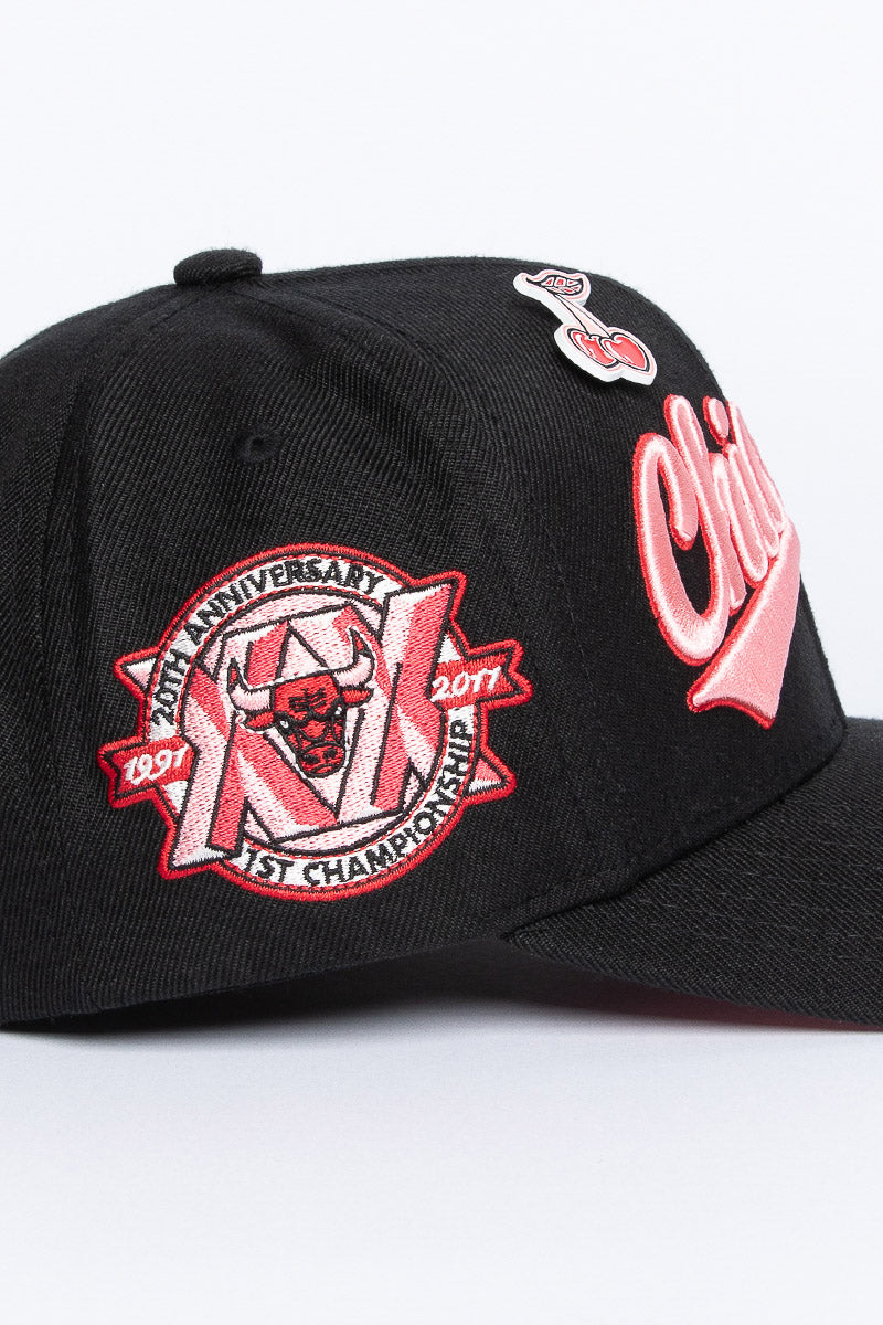 Chicago Bulls Valentines Script Cap